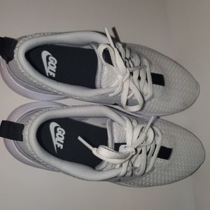 Nike golf boys shoes